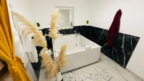 Hedonist Spa Jacuzzi Sarajevo